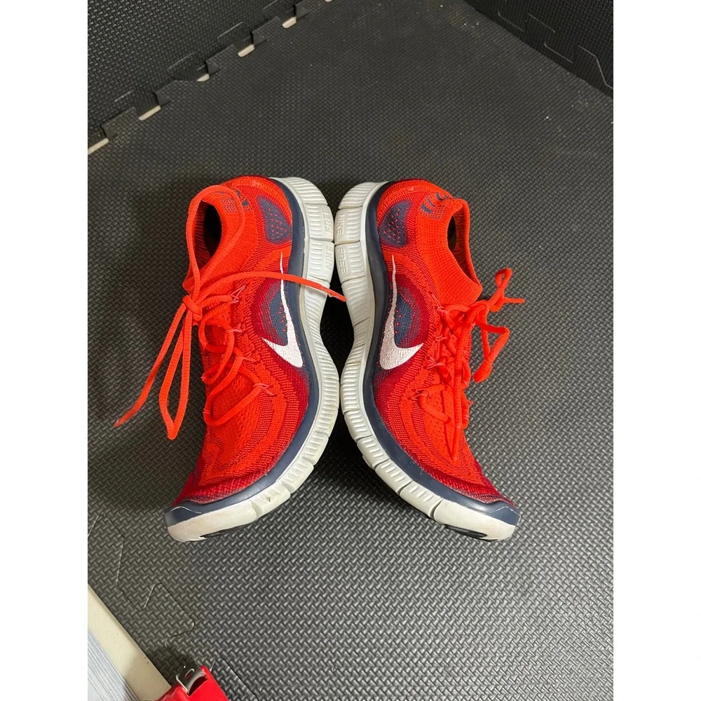 Nike good size